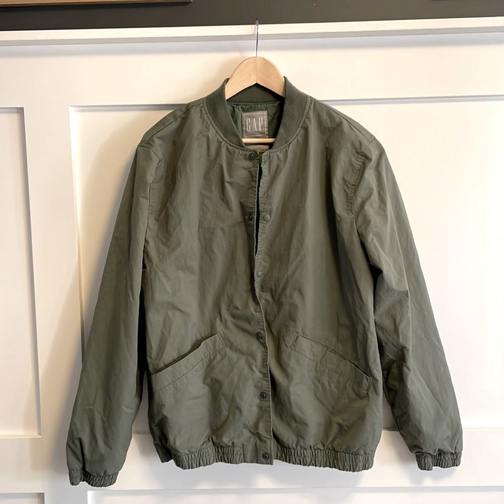 Men’s Gap Breathable Lightweight Jacket